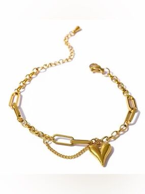 18K Gold Plated Heart Charm Link Bracelet